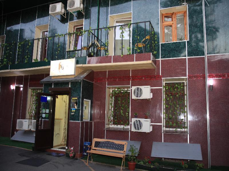 Yellowunlimited Hotel Kharkiv Eksteriør bilde